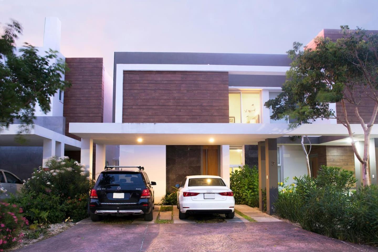 Modern House Surrounded By Nature Merida Exterior photo